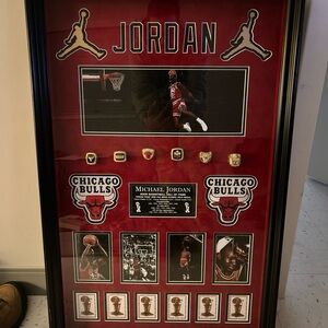 Chicago Bulls Michael Jordan Framed Memorabilia